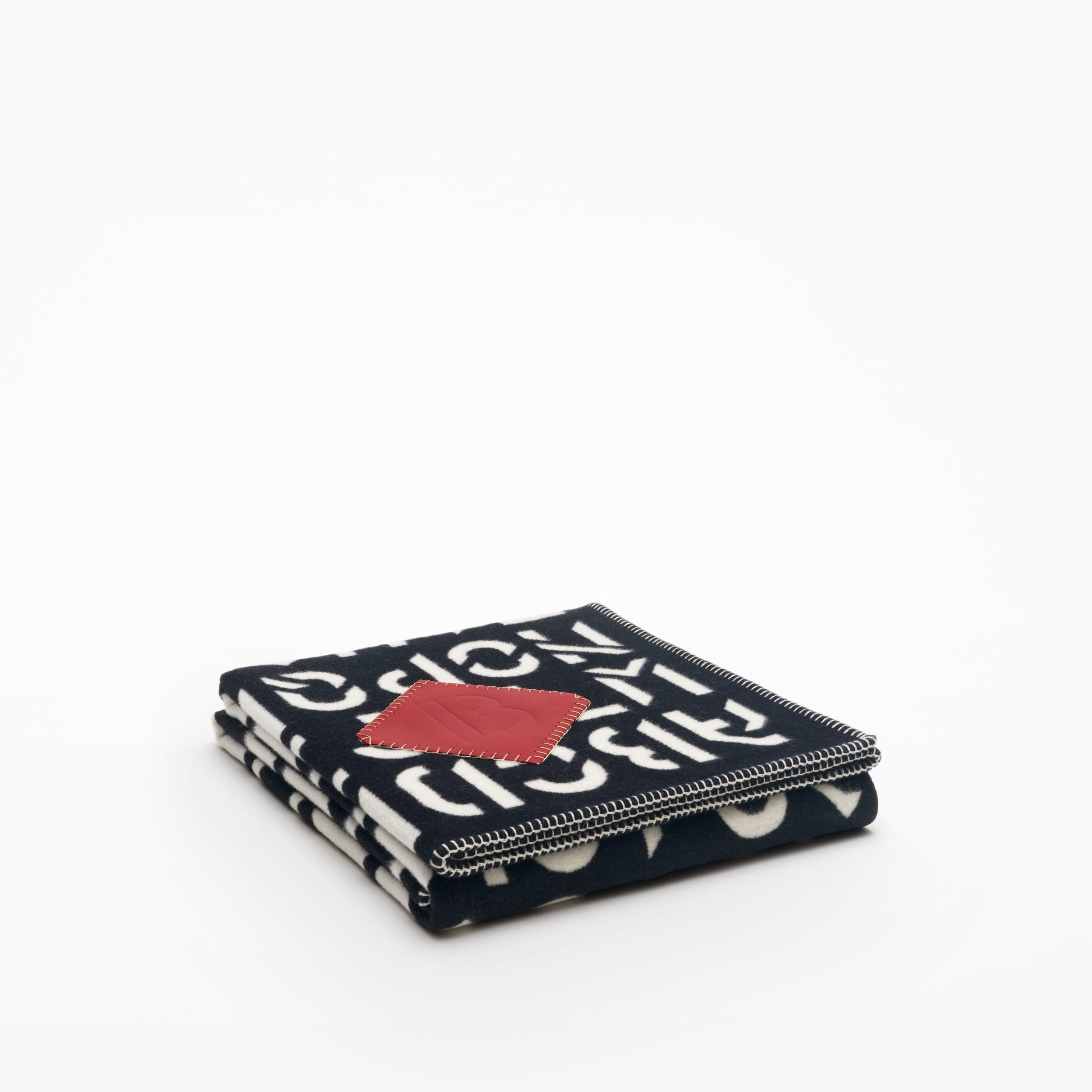The Alphabeta Blanket - Image 6
