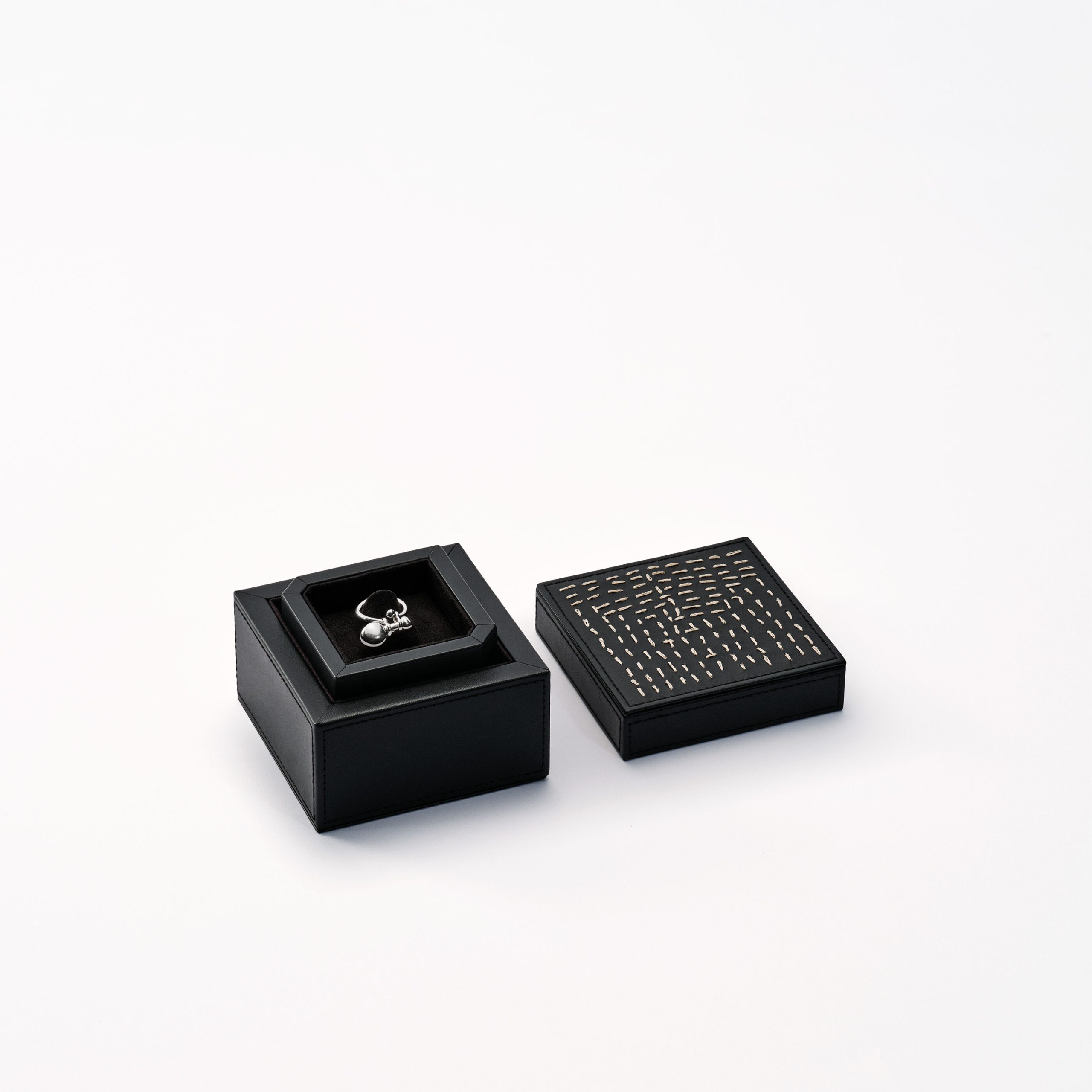 Jumbo Silver Ring - Image 5